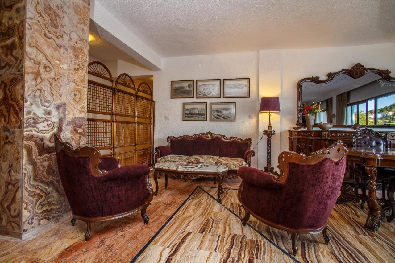 Cesurlar Hotel Кешме Экстерьер фото