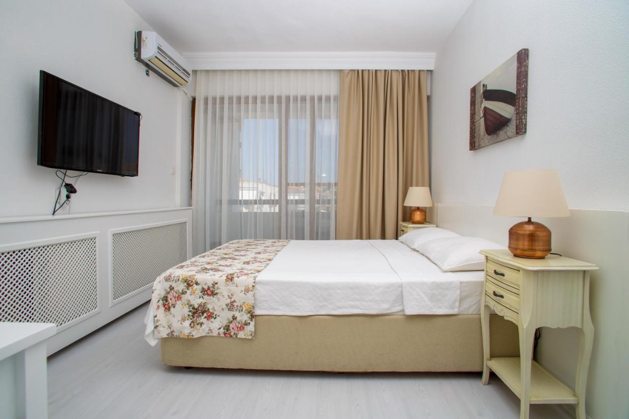 Cesurlar Hotel Кешме Экстерьер фото